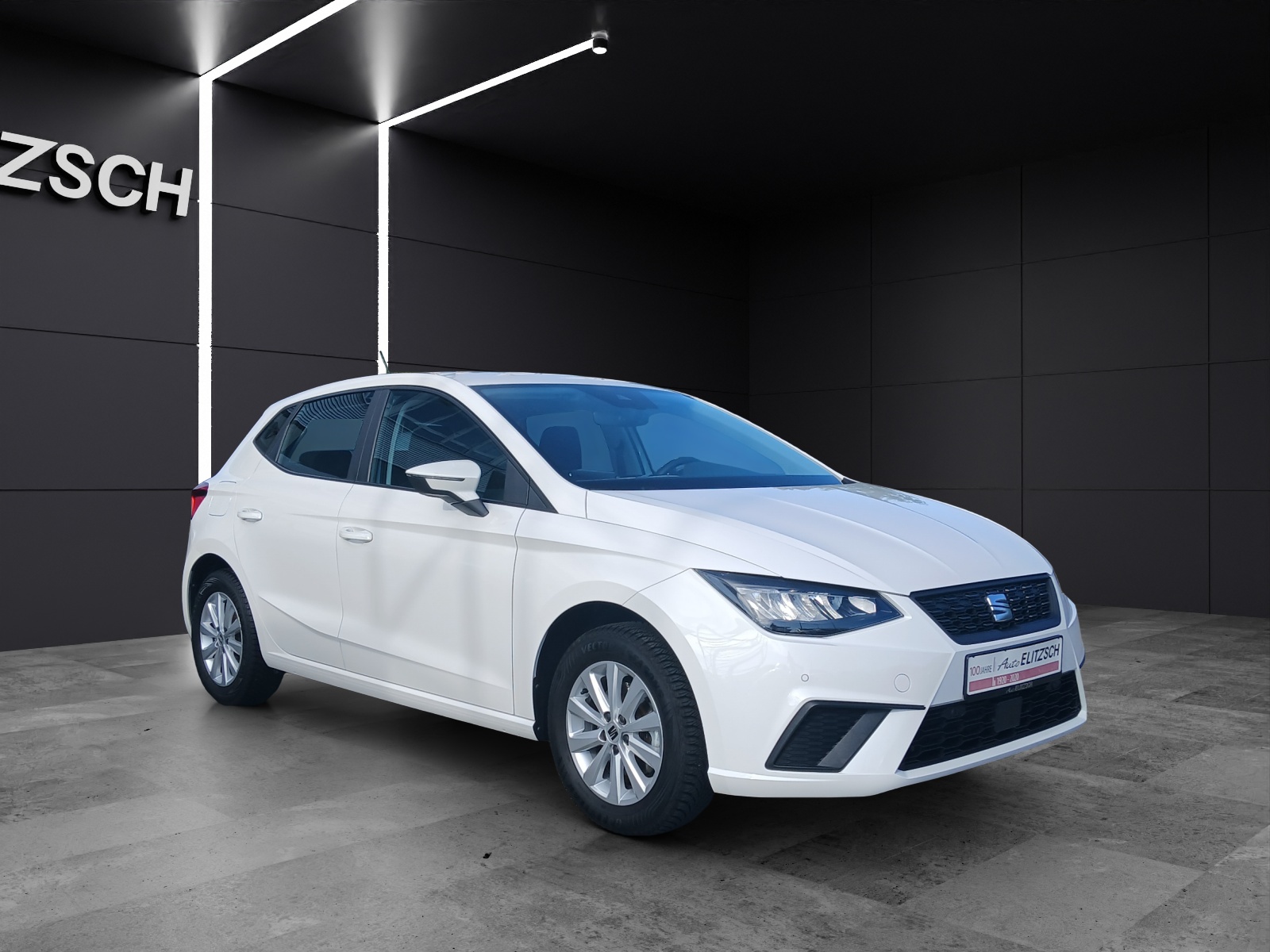 Fahrzeugabbildung SEAT Ibiza TSI Style LED Navi Climatronic AID GRA RFK SH