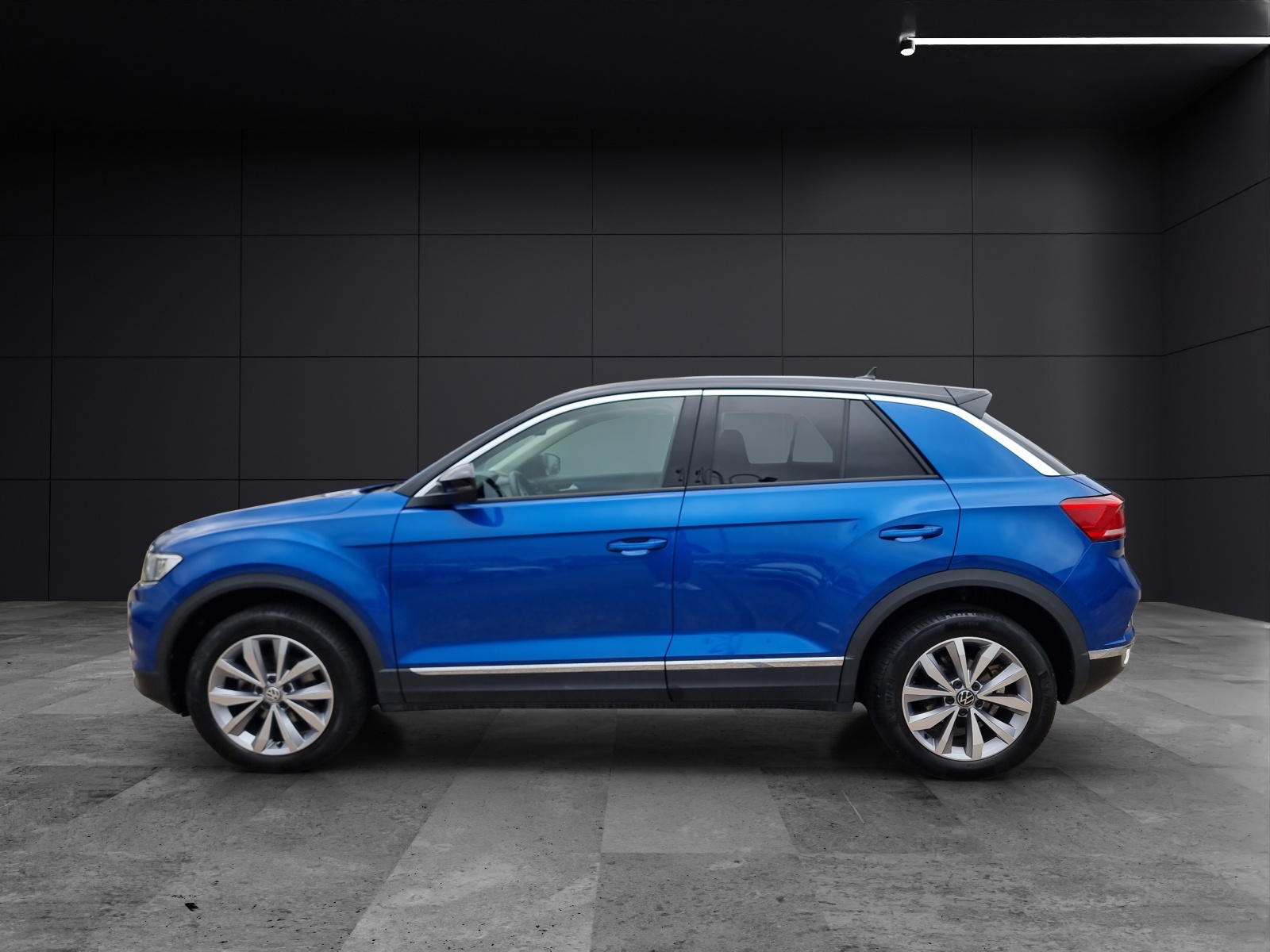 Fahrzeugabbildung Volkswagen T-Roc Style DSG LED ACC AHK Kamera Navi