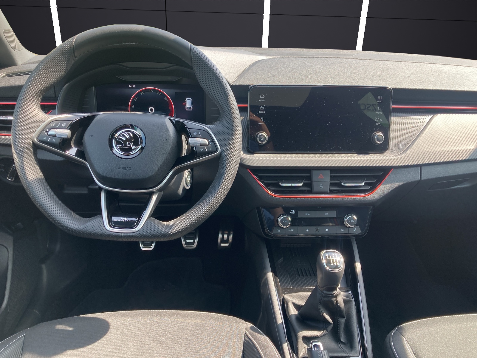 Fahrzeugabbildung SKODA Scala Monte Carlo Matrix Pano