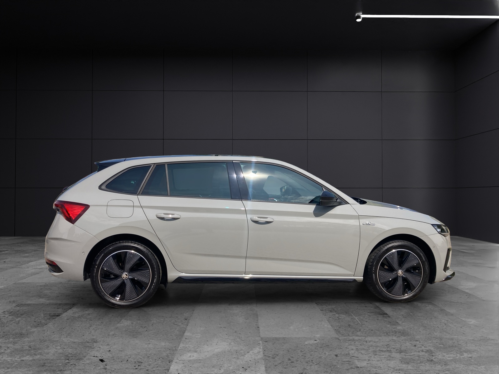 Fahrzeugabbildung SKODA Scala Monte Carlo Matrix Pano