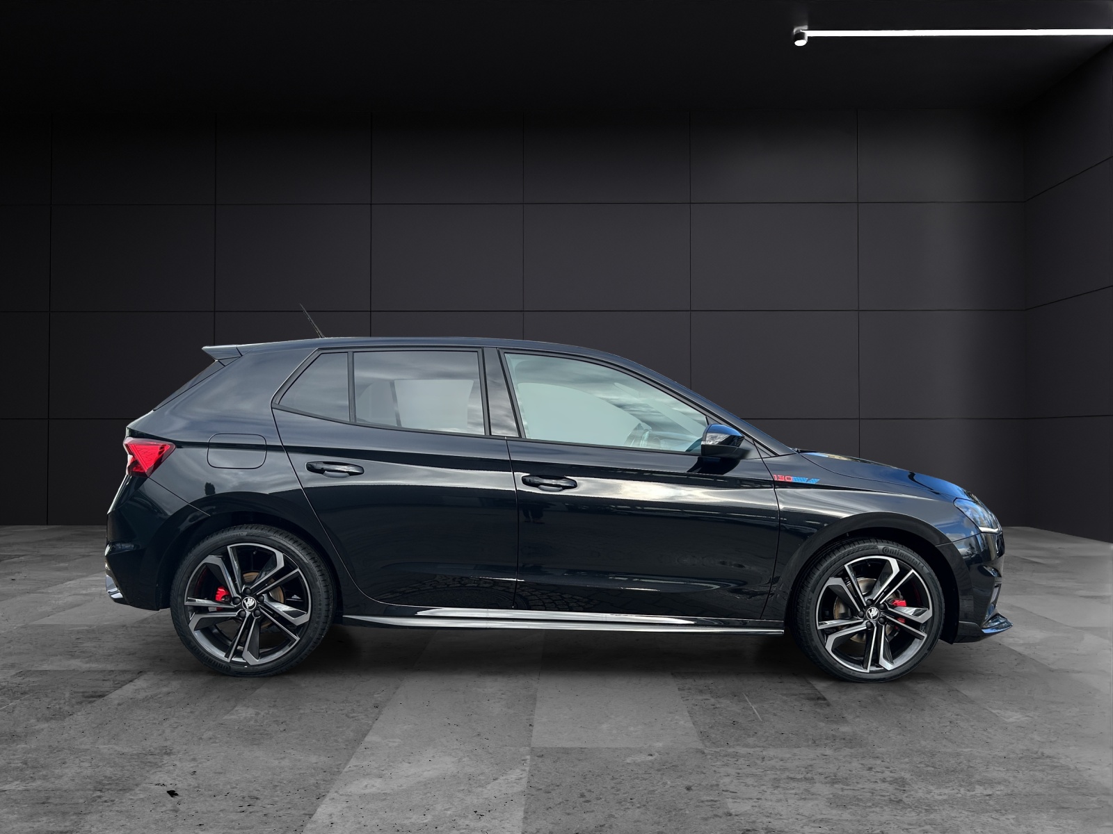 Fahrzeugabbildung SKODA FABIA 130 TSI DSG LED ACC RFK SPORTSITZE DSG LED ACC RFK