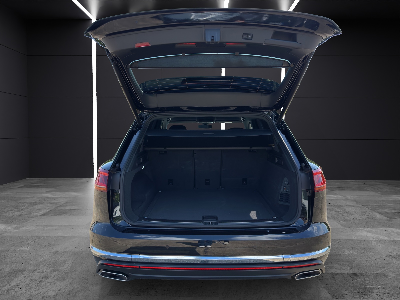 Fahrzeugabbildung Volkswagen Touareg Elegance TDI 4M MATRIX Luft AHK Standhzg RFK