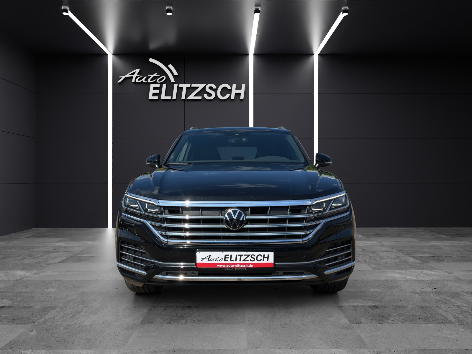 Fahrzeugabbildung Volkswagen Touareg Elegance TDI 4M MATRIX Luft AHK Standhzg RFK