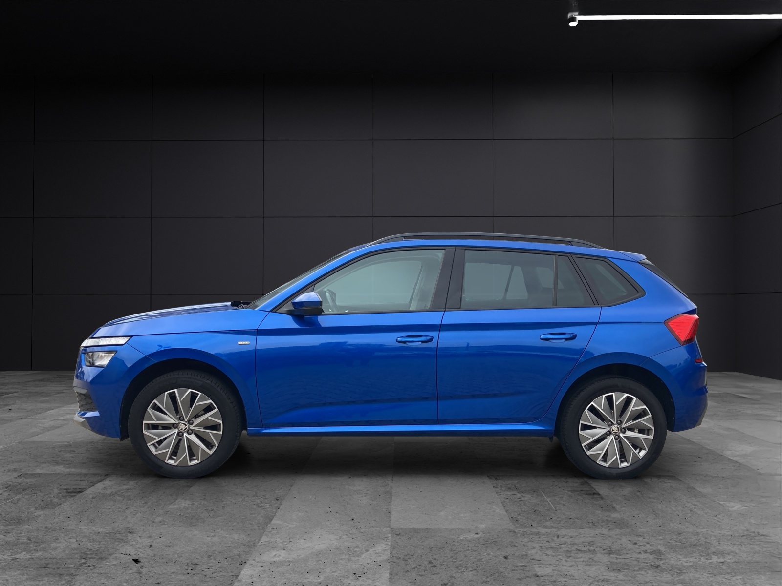 Fahrzeugabbildung SKODA Kamiq TSI Clever LED AHK Navi GRA RFK SH