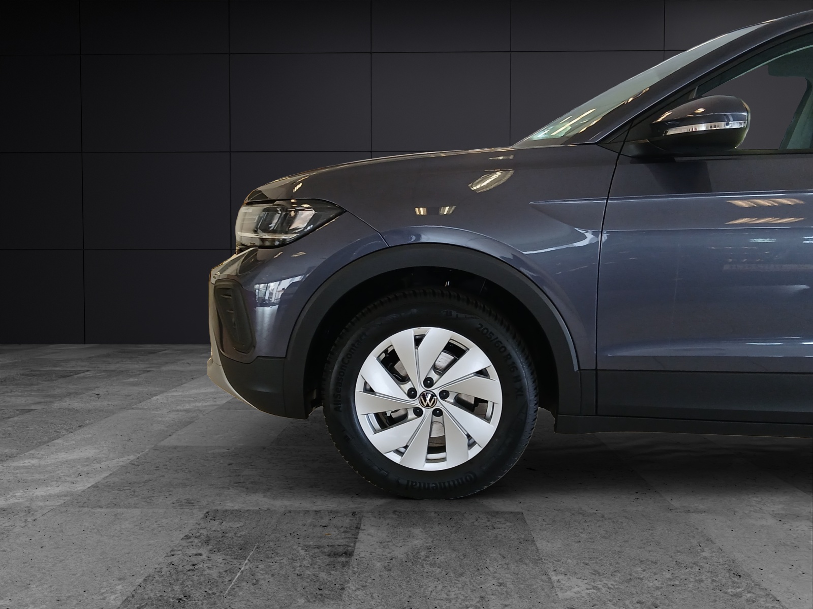 Fahrzeugabbildung Volkswagen T-Cross Life LED Read2Discover AppConnect