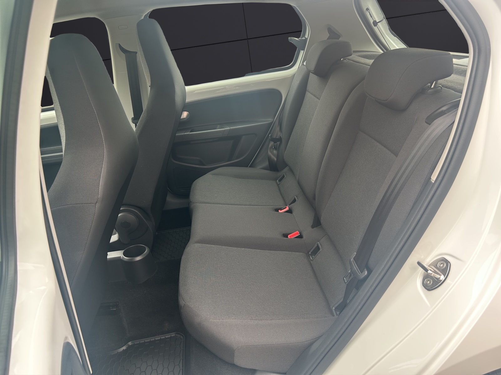 Fahrzeugabbildung Volkswagen up! 1.0 Klima RFK DAB SHZ Tempomat