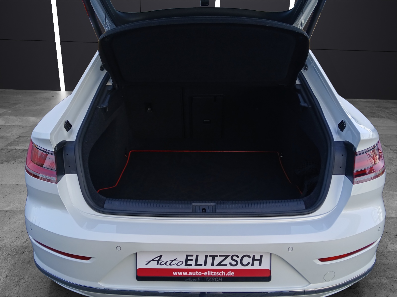 Fahrzeugabbildung Volkswagen Arteon TDI Elegance DSG LED Navi ACC RFK SH 19