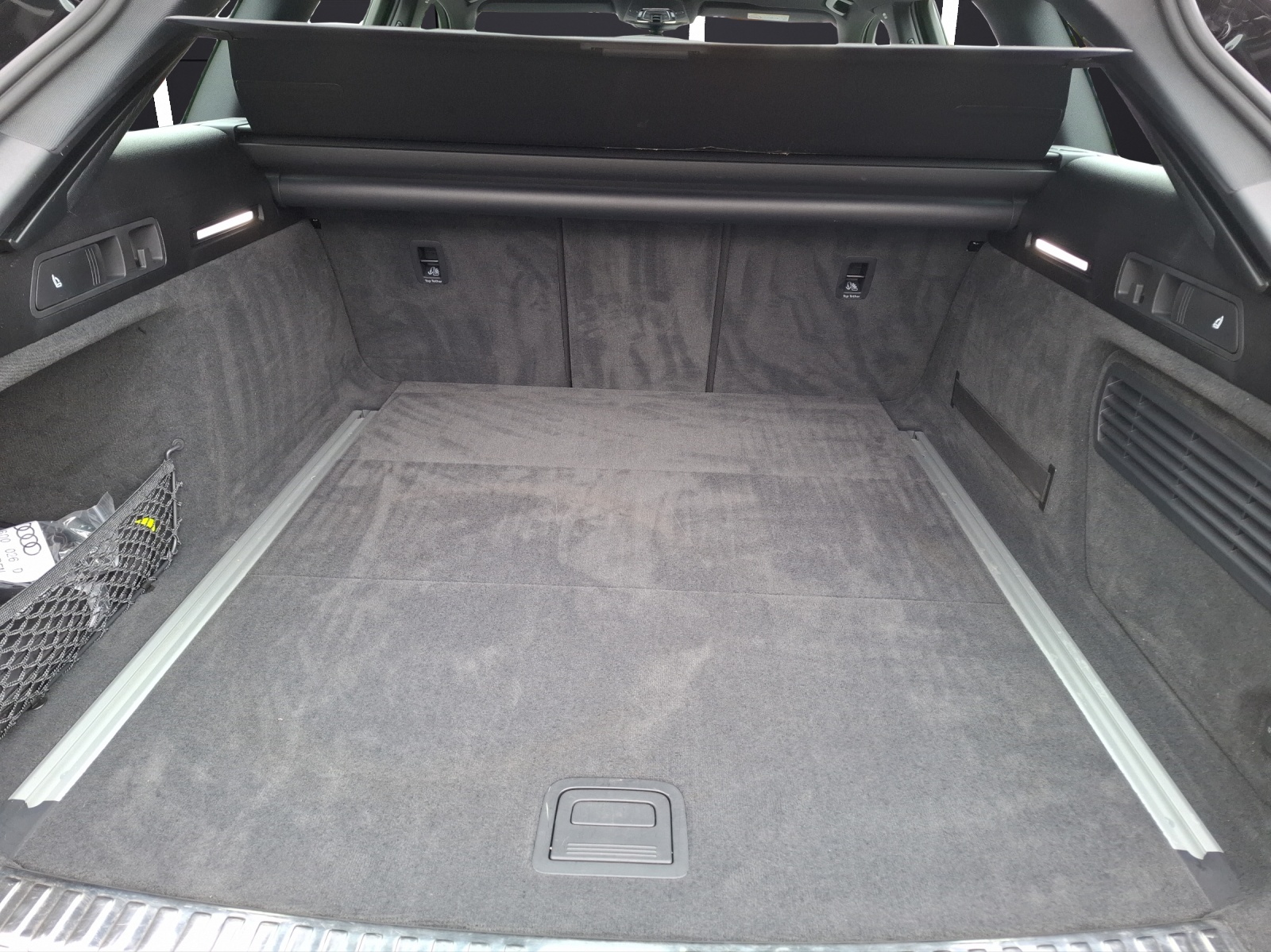 Fahrzeugabbildung Audi A6 Avant 50 TDI design quattro LED Navi AVC Leder Pano ACC RFK SH 19