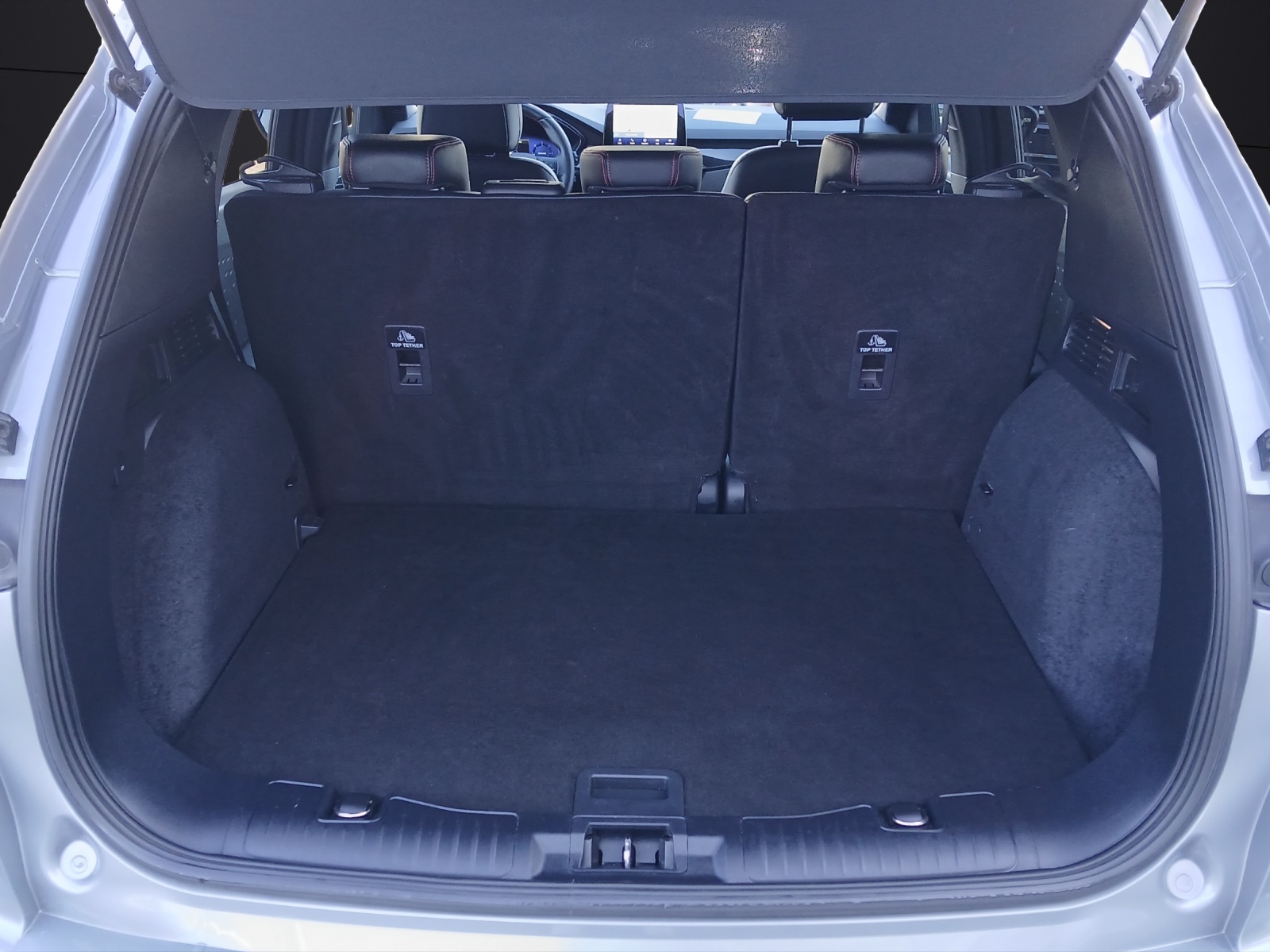 Fahrzeugabbildung Ford Kuga 2.0 EcoBlue Hybrid ST-Line X LED AHK Navi HUD