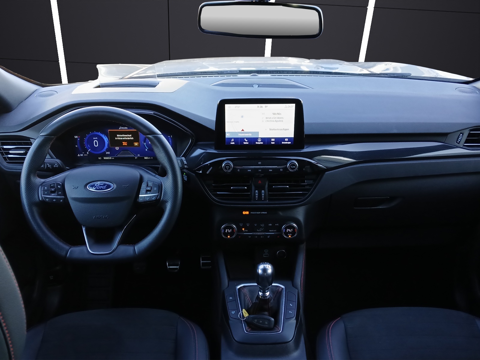 Fahrzeugabbildung Ford Kuga 2.0 EcoBlue Hybrid ST-Line X LED AHK Navi HUD