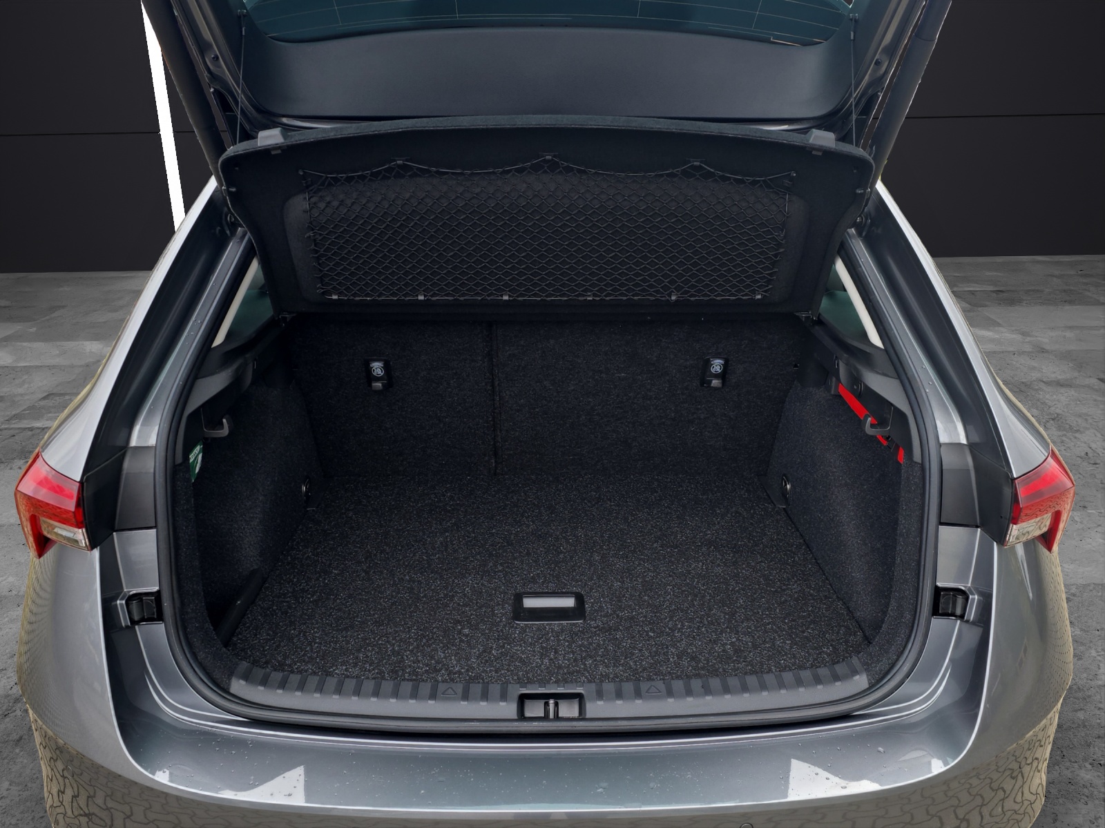 Fahrzeugabbildung SKODA Scala Drive 1.0 TSI DSG ACC Matrix LED RFK Keyless Climatronic