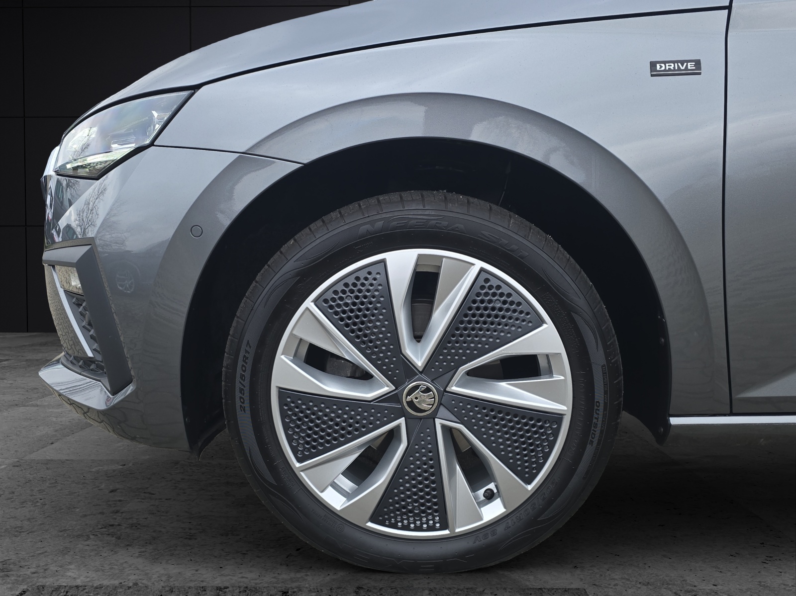 Fahrzeugabbildung SKODA Scala Drive 1.0 TSI DSG ACC Matrix LED RFK Keyless Climatronic