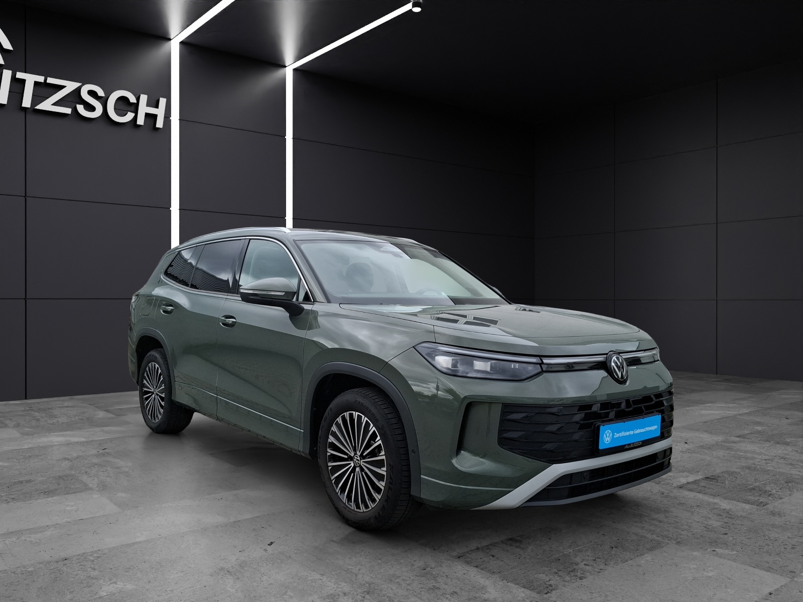 Fahrzeugabbildung Volkswagen Tayron eTSI Life DSG LED AHK Navi AID ACC RFK Harman SHZ