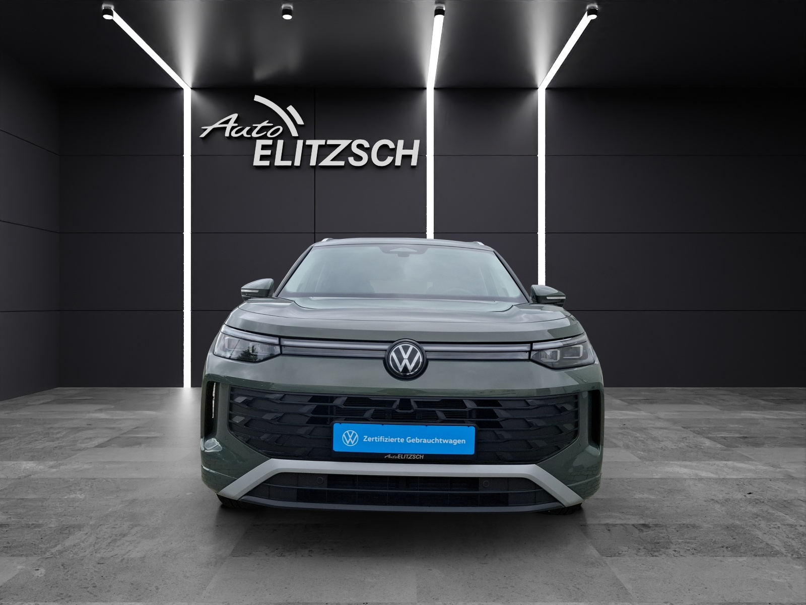 Fahrzeugabbildung Volkswagen Tayron eTSI Life DSG LED AHK Navi AID ACC RFK Harman SHZ