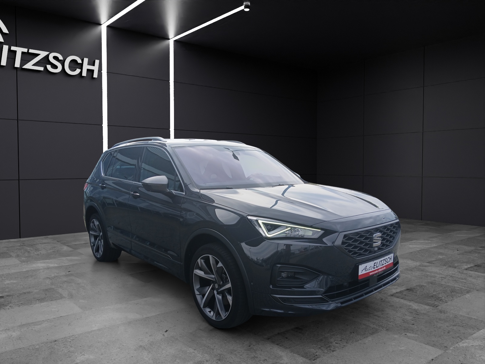 Fahrzeugabbildung SEAT Tarraco TDI FR-Line DSG 4Drive STH LED Navi AID ACC 360° SH 20