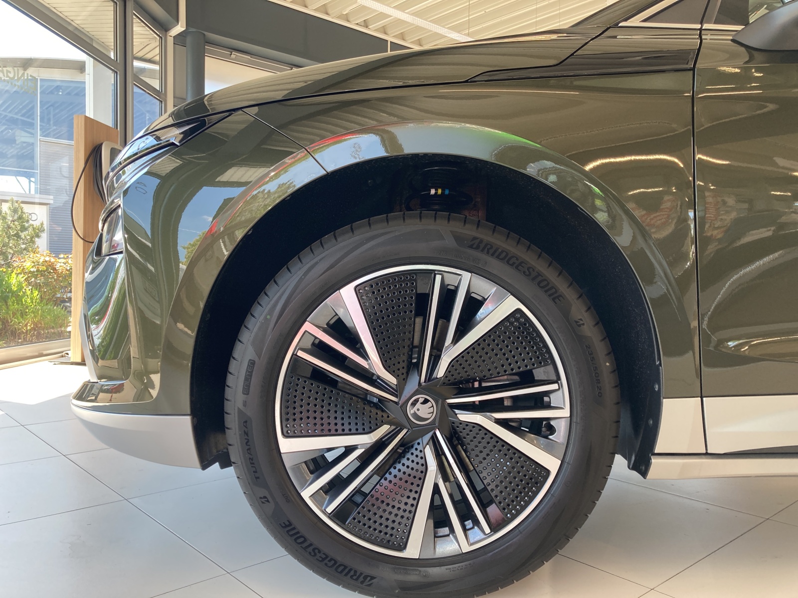 Fahrzeugabbildung SKODA Enyaq 60 Loft