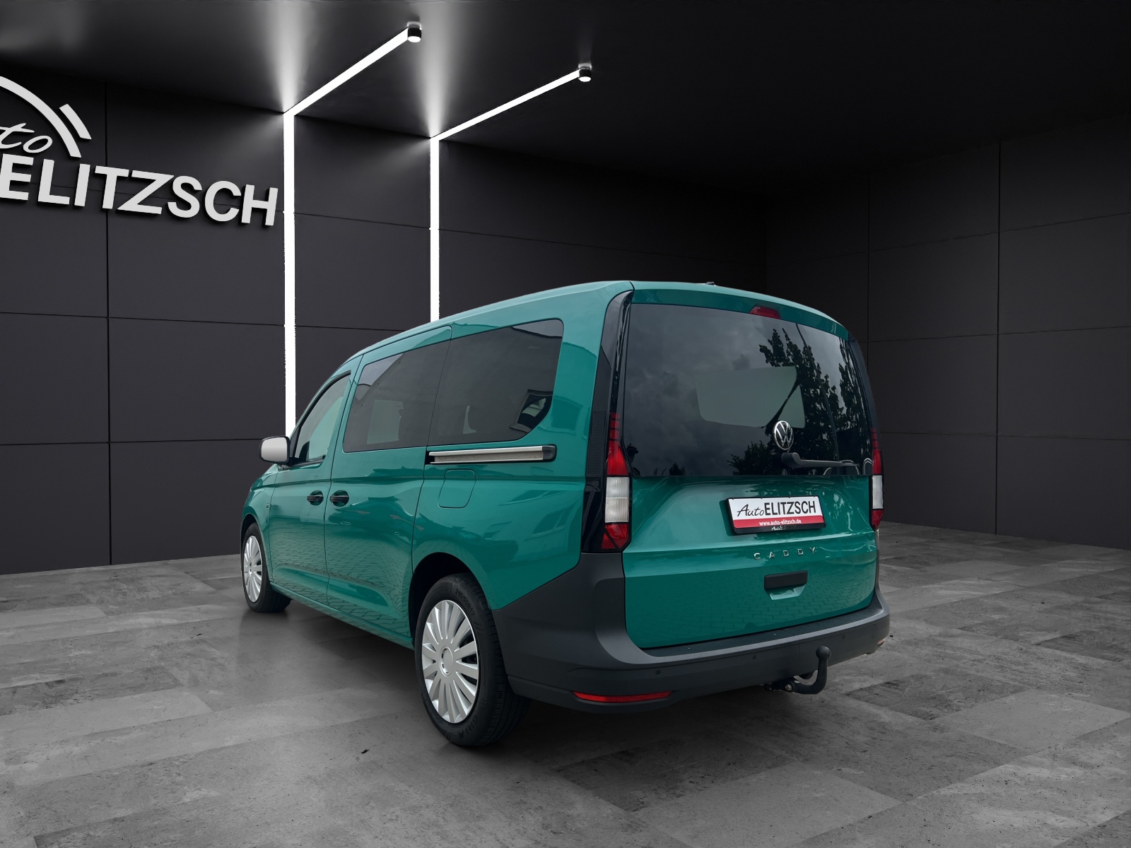 Fahrzeugabbildung Volkswagen Caddy Kombi TDI Maxi Basis 7-Si AHK GRA PDC