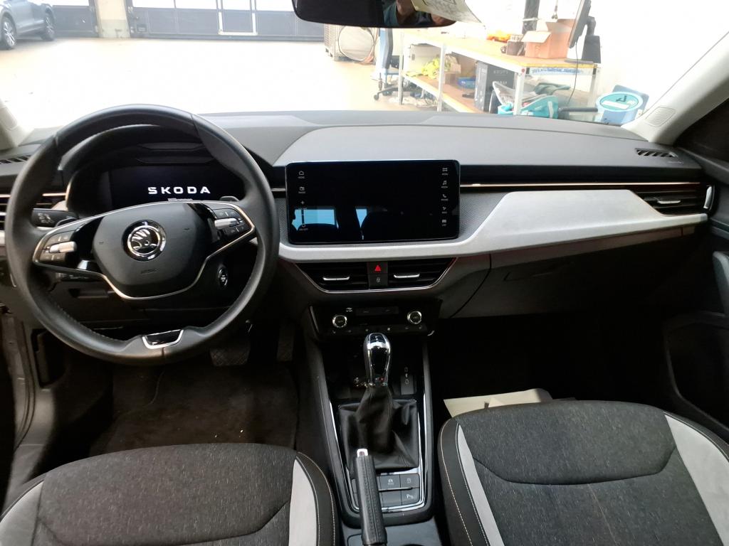 Fahrzeugabbildung SKODA Scala TSI Drive DSG Matrix Navi AID ACC RFK SH