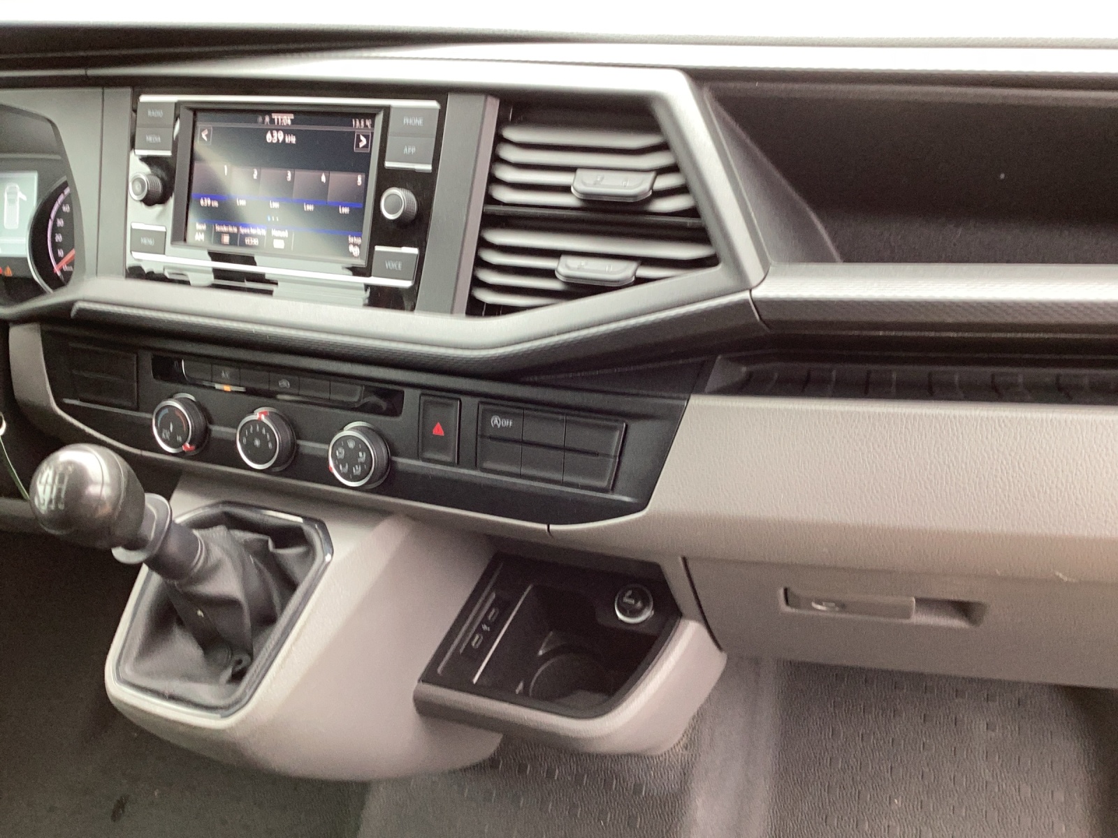 Fahrzeugabbildung Volkswagen T6 Transporter T6.1 TDI Kasten EcoProfi FWD