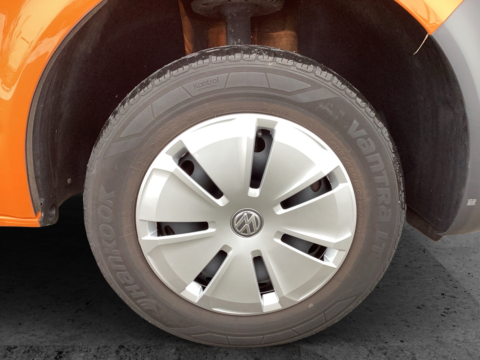 Fahrzeugabbildung Volkswagen T6 Transporter T6.1 TDI Kasten EcoProfi FWD