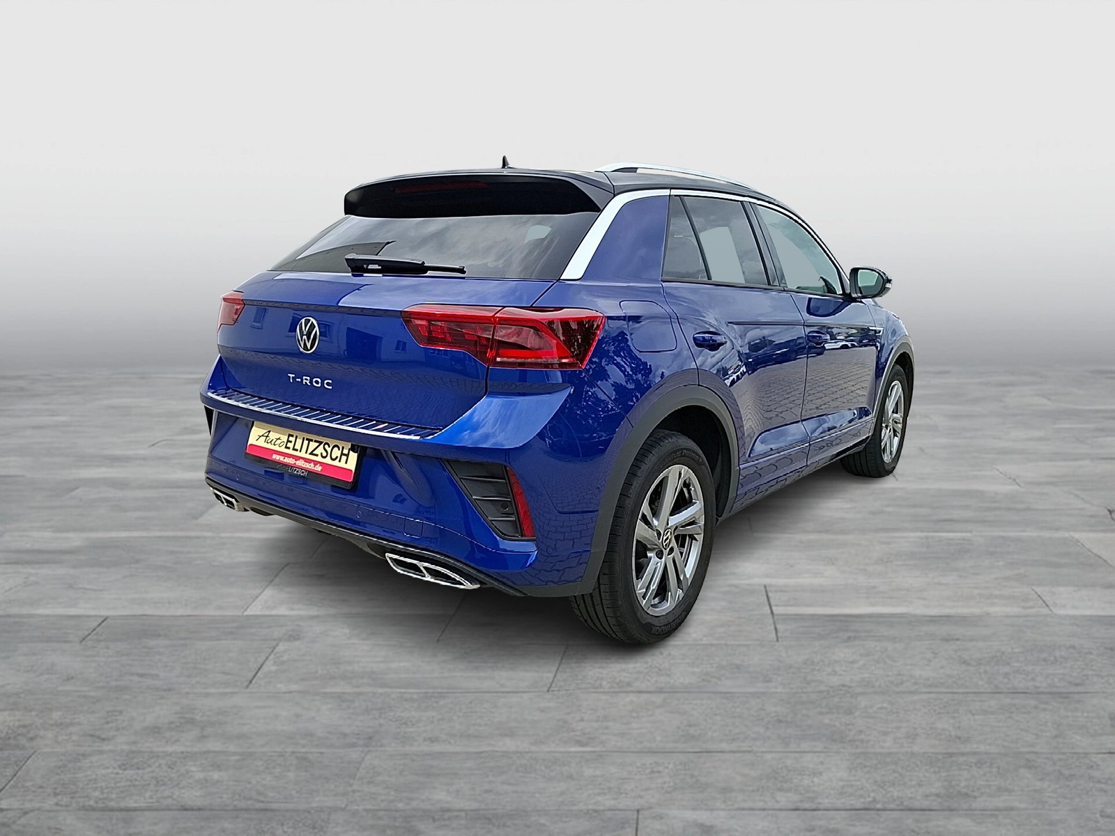 Fahrzeugabbildung Volkswagen T-Roc TSI R-Line DSG Matrix Navi AID ACC Park-Assist SH