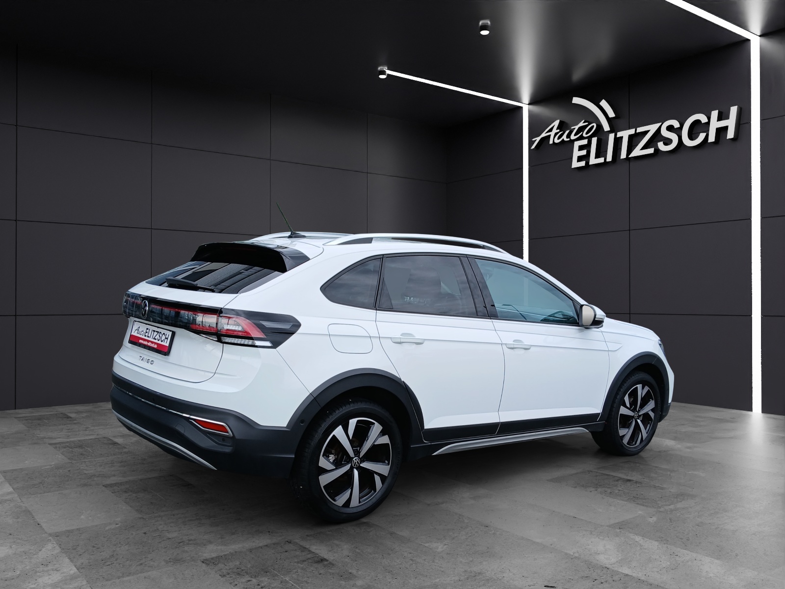 Fahrzeugabbildung Volkswagen Taigo TSI Style DSG Matrix Navi ACC AID SHZ Park-Assist 17