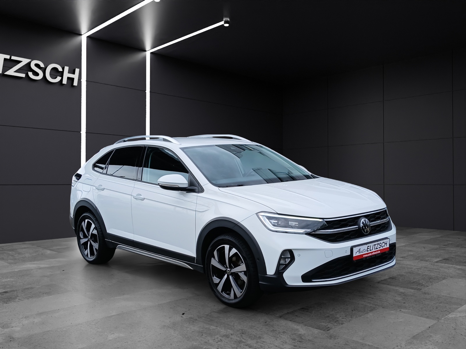 Fahrzeugabbildung Volkswagen Taigo TSI Style DSG Matrix Navi ACC AID SHZ Park-Assist 17