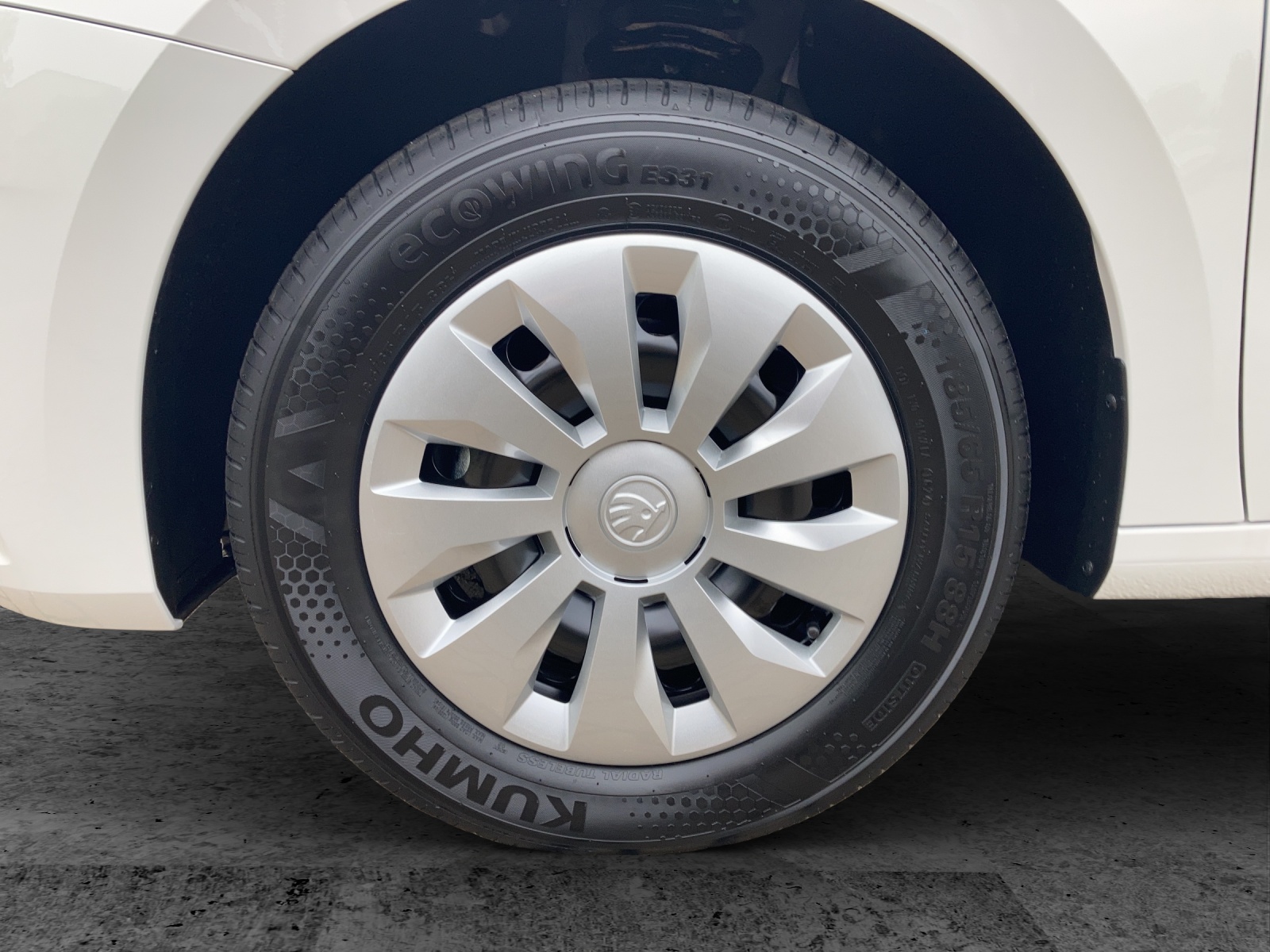 Fahrzeugabbildung SKODA Fabia Essence