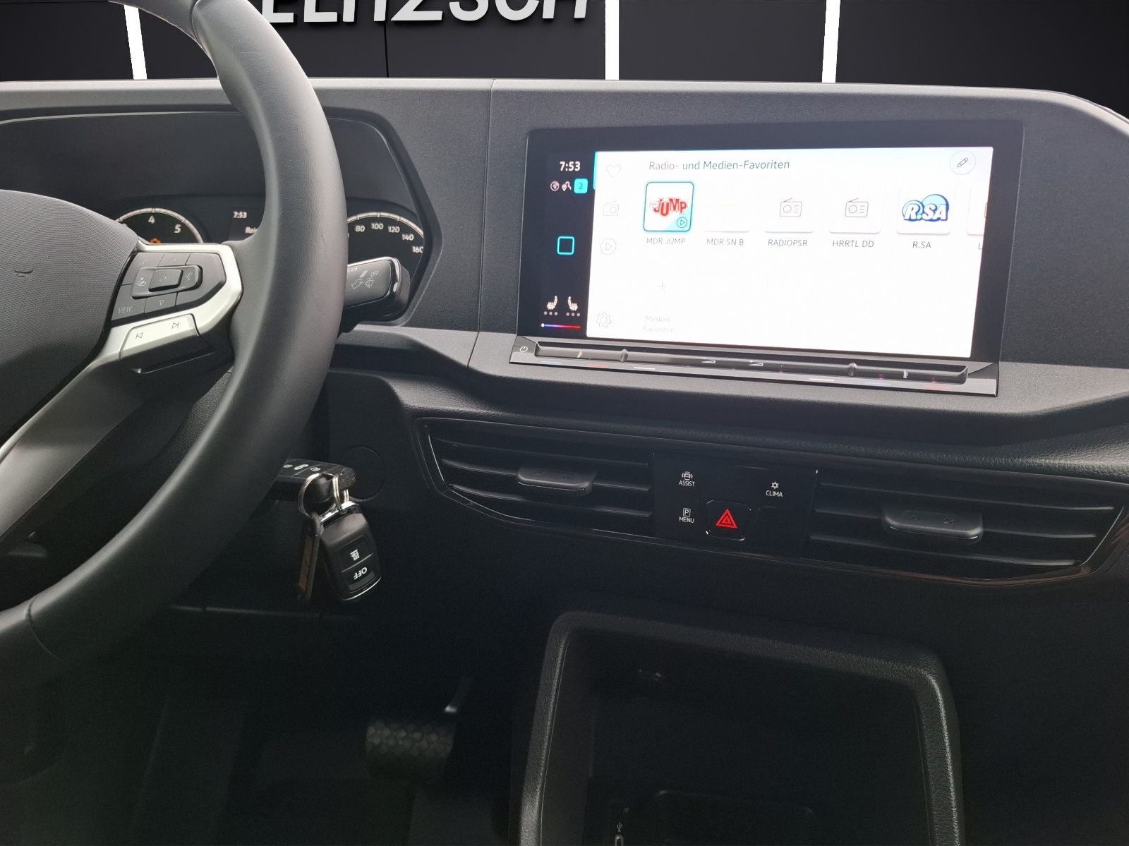 Fahrzeugabbildung Volkswagen Caddy Kasten Maxi TSI DSG STH Navi GRA PDC SH