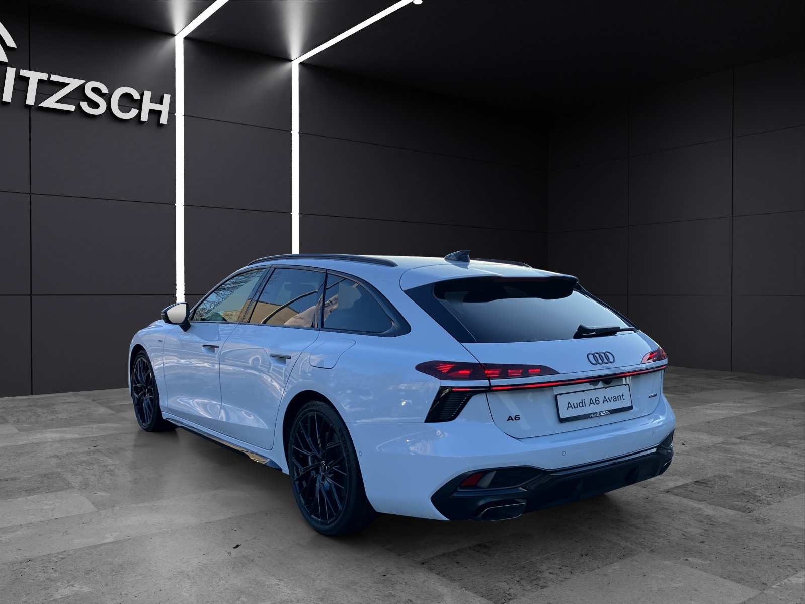 Fahrzeugabbildung Audi A6 Avant e-hybrid quattro edition one AHZV Matrix B&O HEAD UP