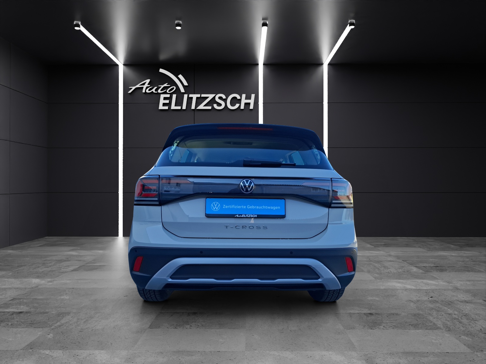 Fahrzeugabbildung Volkswagen T-Cross TSI Life DSG LED Navi AID ACC PDC SH LM