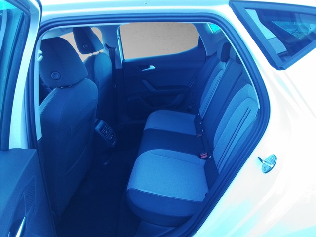 Fahrzeugabbildung SEAT Leon Style Kamera Winter-Paket