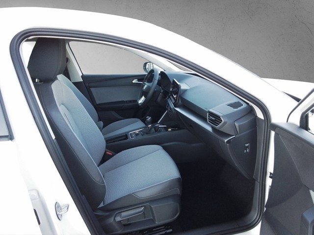 Fahrzeugabbildung SEAT Leon Style Kamera Winter-Paket