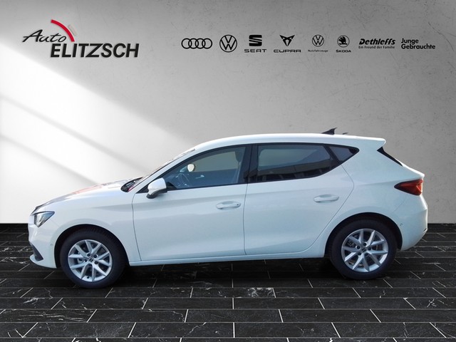Fahrzeugabbildung SEAT Leon Style Kamera Winter-Paket