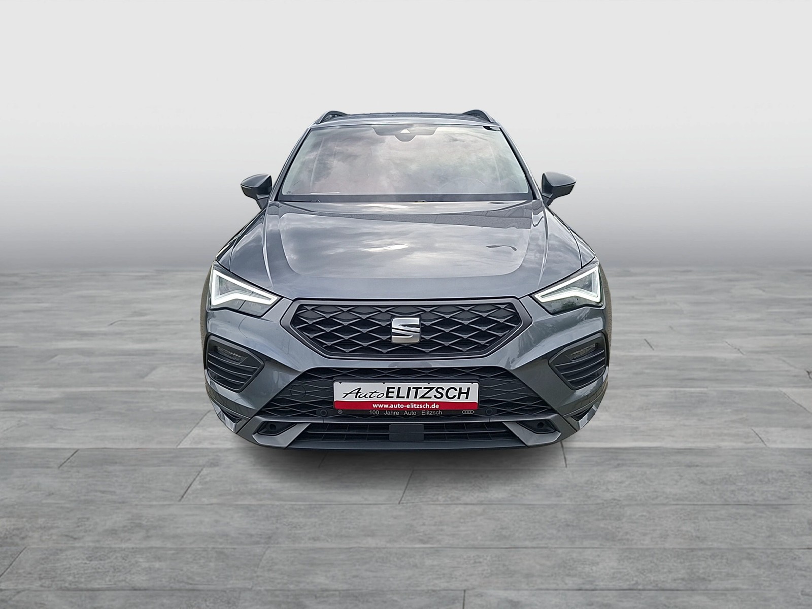 Fahrzeugabbildung SEAT Ateca TSI FR DSG LED AHK Navi AID beats ACC RFK SH 19