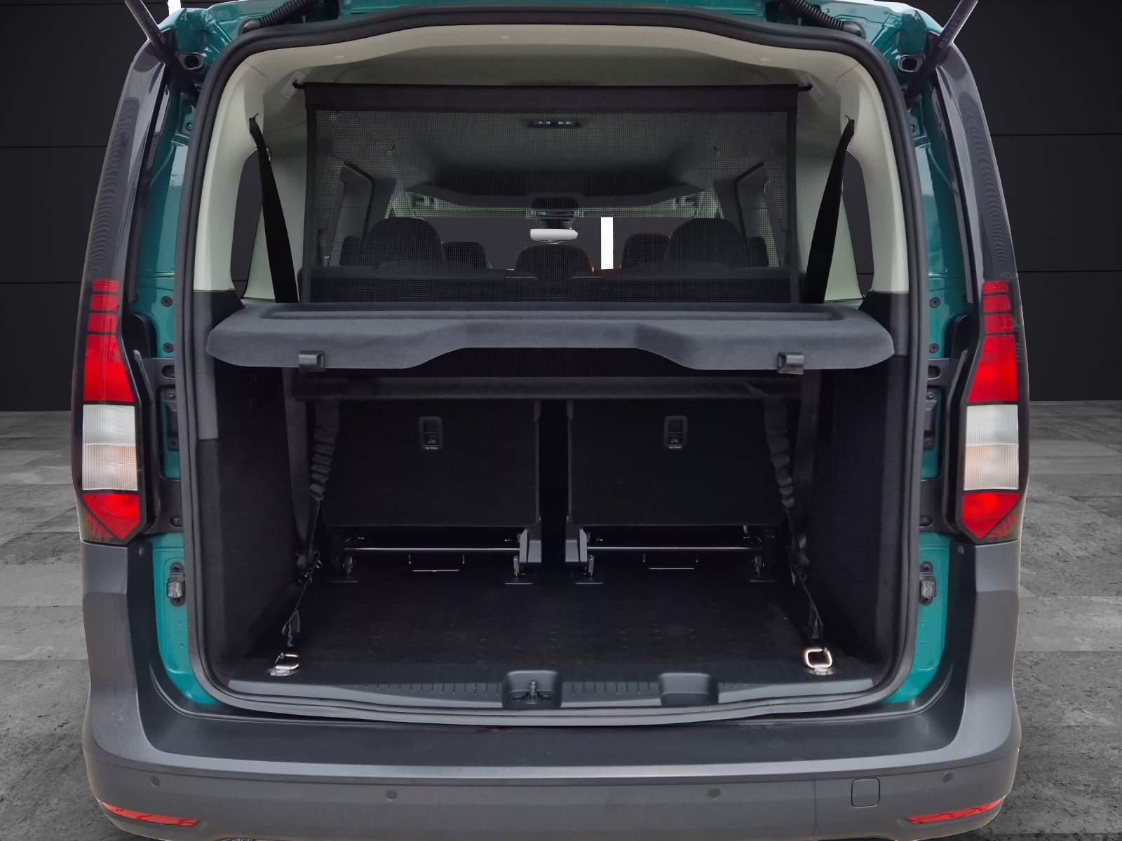 Fahrzeugabbildung Volkswagen Caddy TSI Maxi 7-Si LED Klima GRA PDC DAB