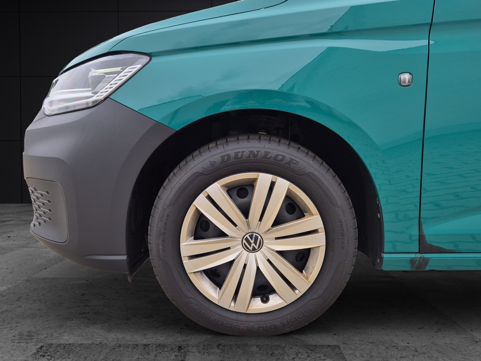 Fahrzeugabbildung Volkswagen Caddy TSI Maxi 7-Si LED Klima GRA PDC DAB