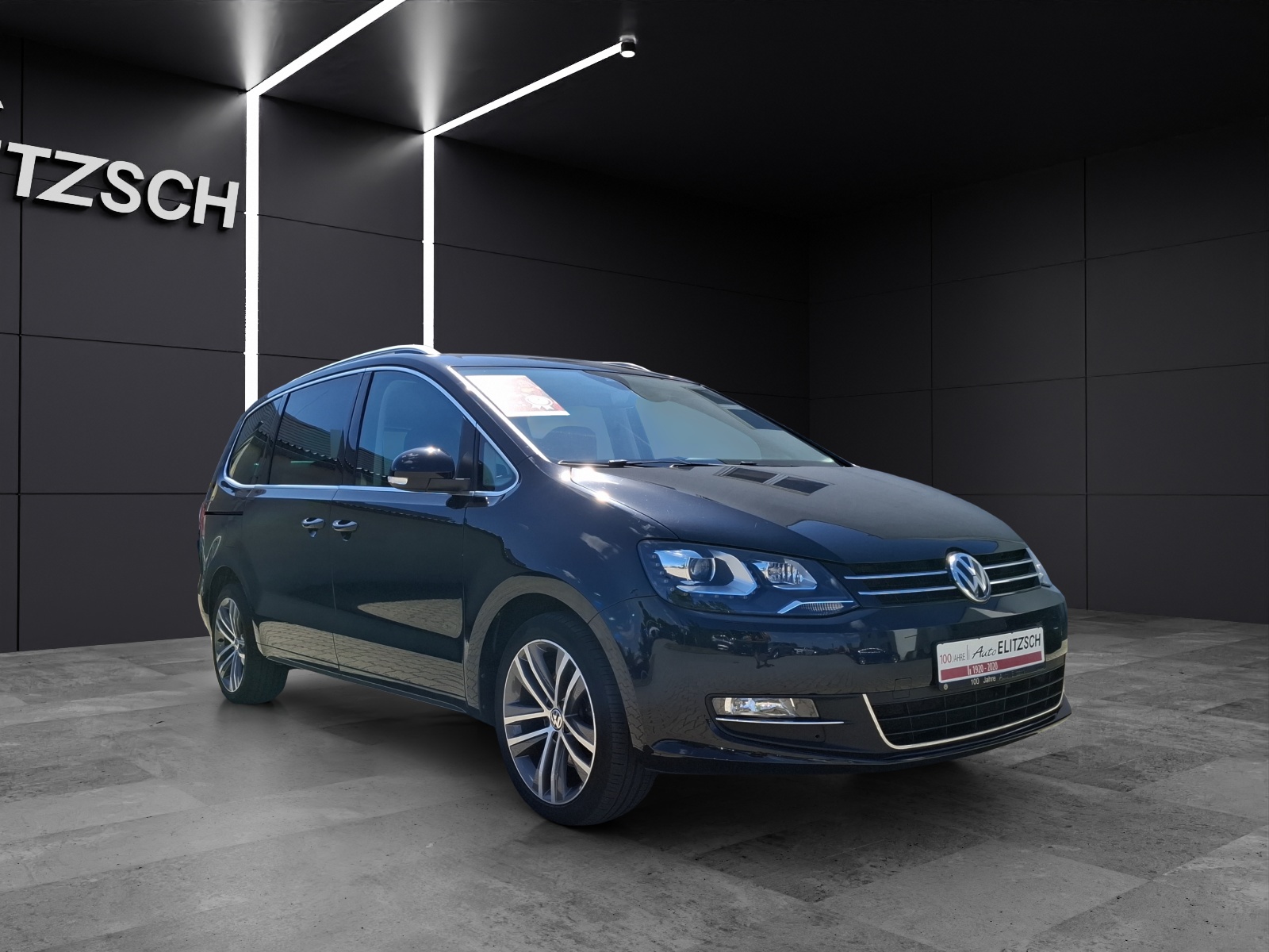 Fahrzeugabbildung Volkswagen Sharan TDI Highline Standhzg Xenon AHK Navi ACC RFK SHZ