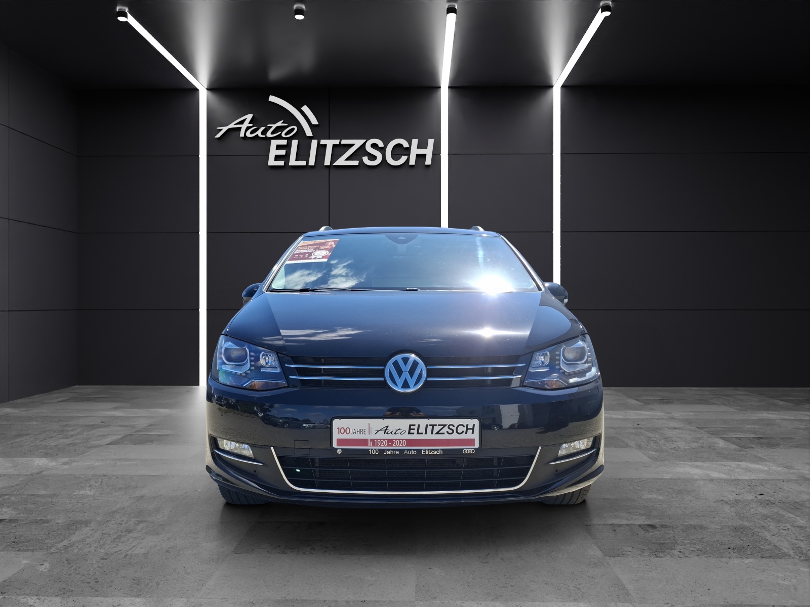 Fahrzeugabbildung Volkswagen Sharan TDI Highline Standhzg Xenon AHK Navi ACC RFK SHZ