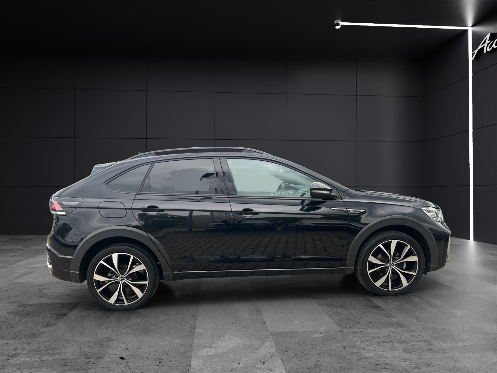 Fahrzeugabbildung Volkswagen Taigo R-Line DSG MATRIX NAVI RKF