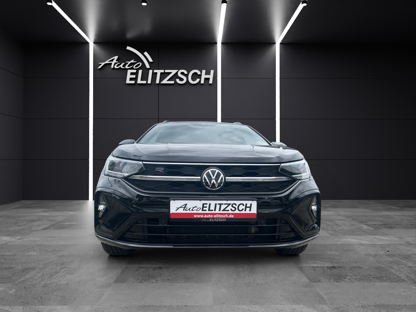 Fahrzeugabbildung Volkswagen Taigo R-Line DSG MATRIX NAVI RKF