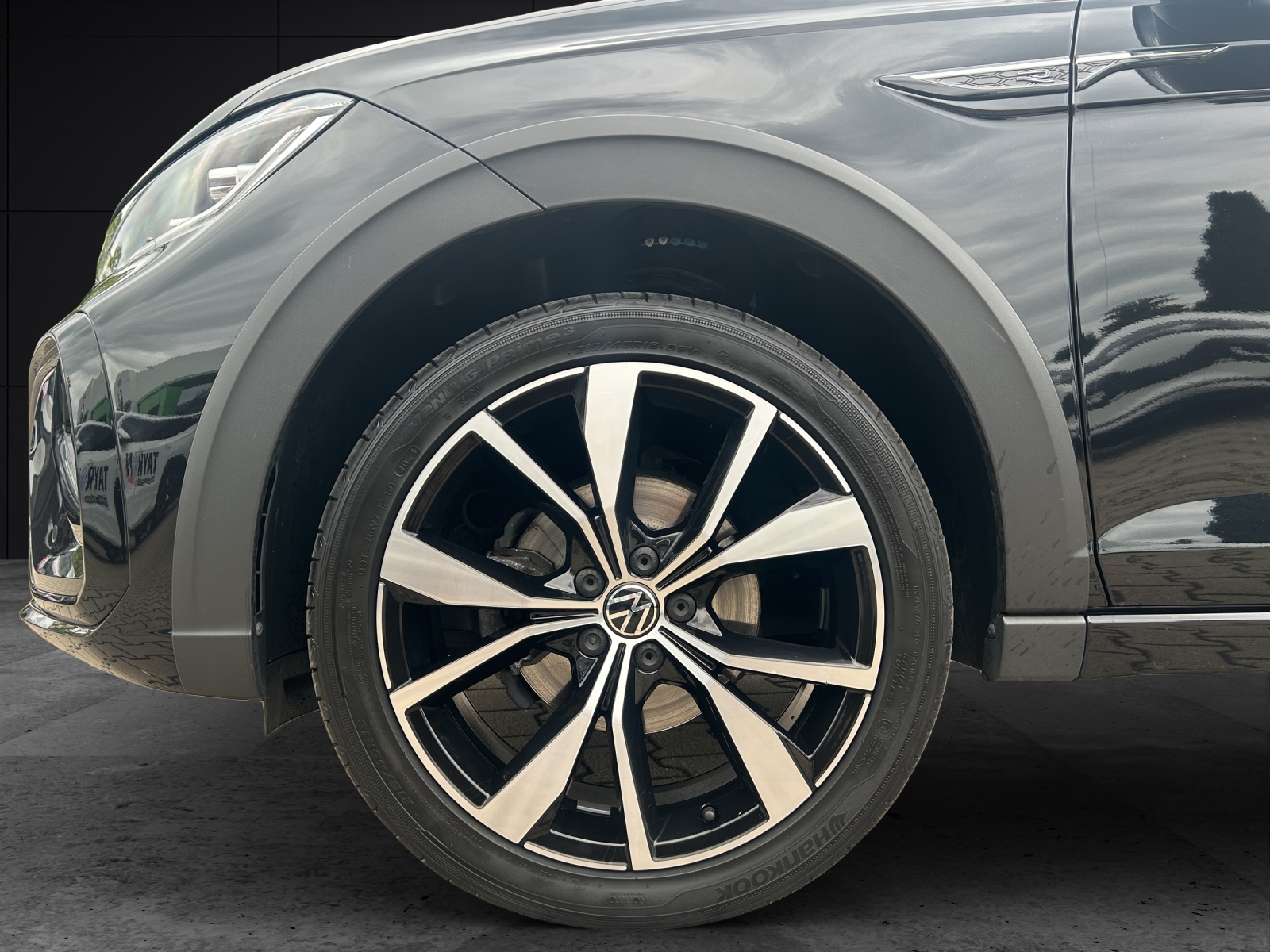 Fahrzeugabbildung Volkswagen Taigo R-Line DSG MATRIX NAVI RKF
