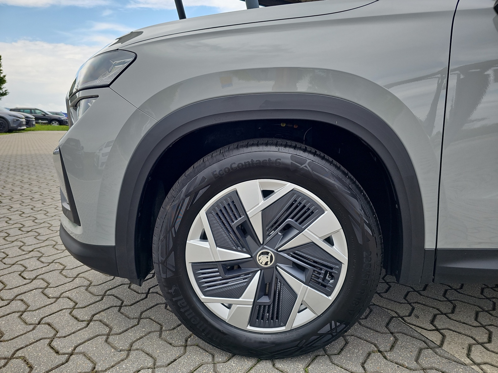 Fahrzeugabbildung SKODA Kodiaq 2.0 TDI 4x4 Selection DSG ACC AHZ KAMERA