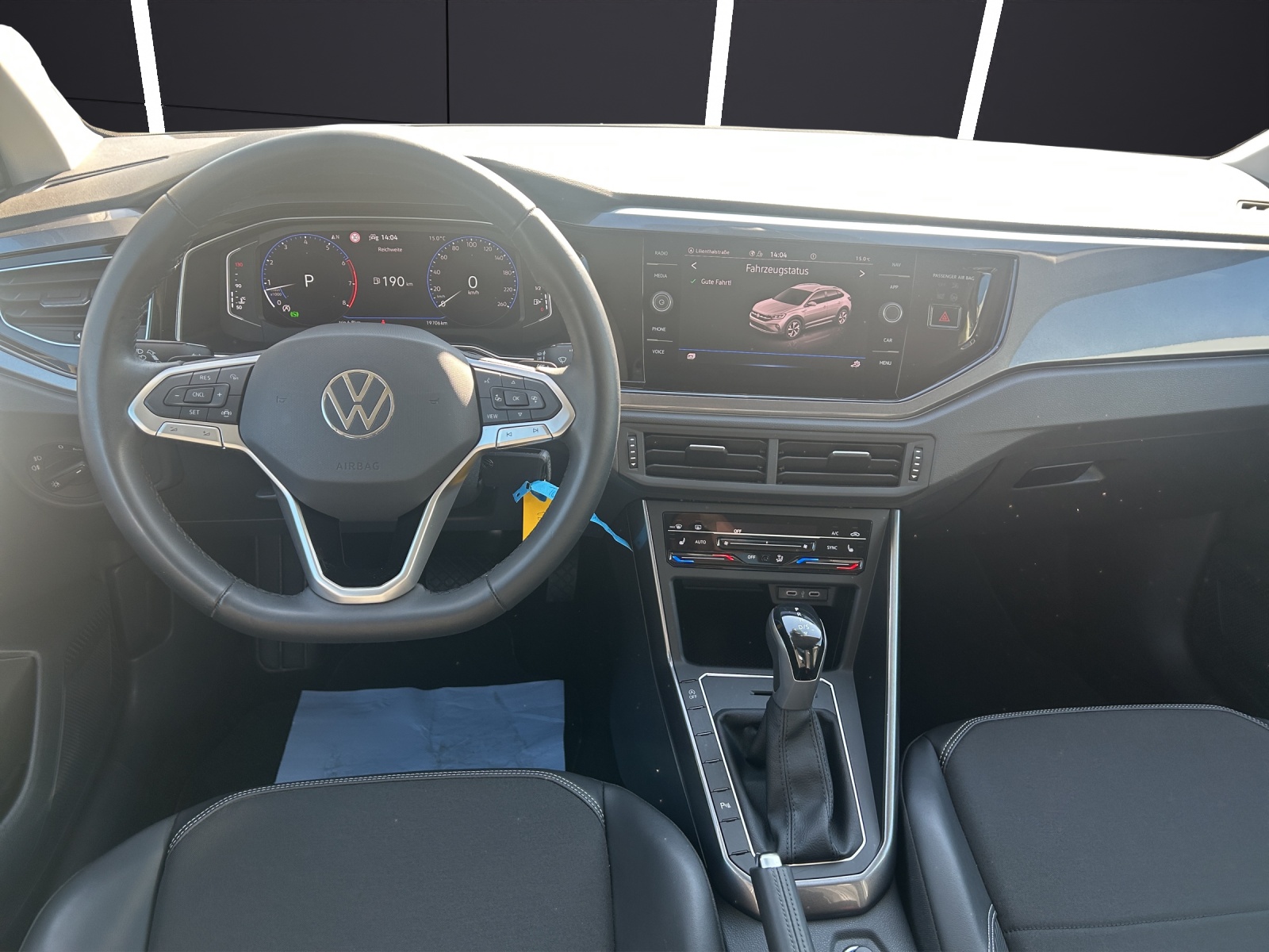 Fahrzeugabbildung Volkswagen Taigo 1.5 TSI Style DSG MATRIX