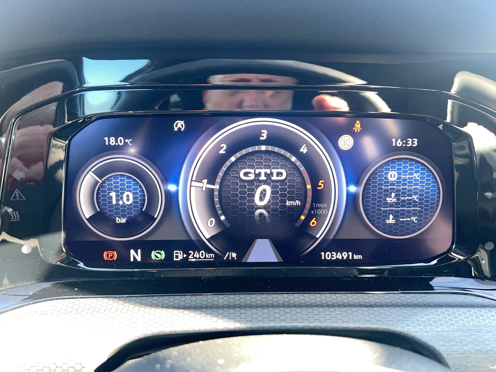 Fahrzeugabbildung Volkswagen Golf VIII GTD MATRIX ACC NAVI STH RFK