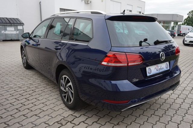 Fahrzeugabbildung Volkswagen Golf VII Variant TDI Join DSG Navi PDC SH LM