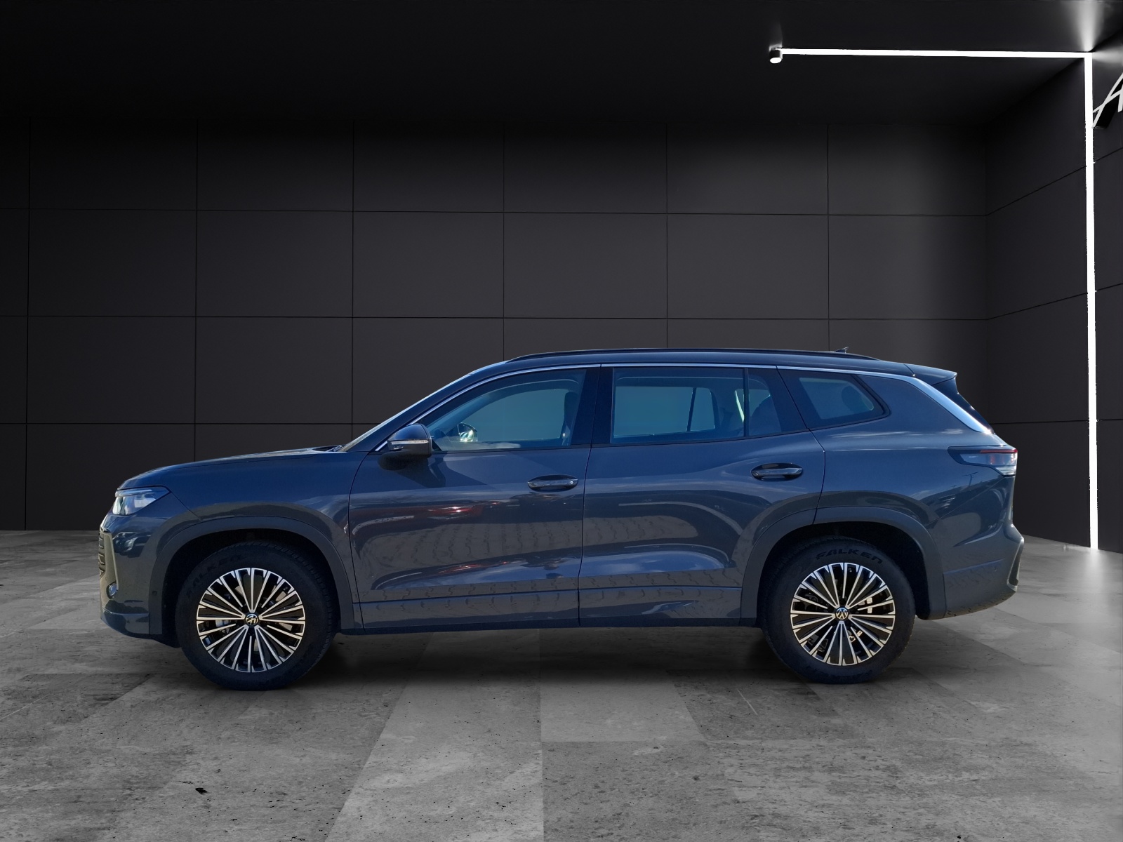 Fahrzeugabbildung Volkswagen Tayron eTSI Life DSG LED AHK Navi AID ACC RFK SH