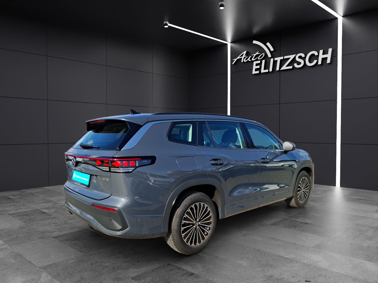 Fahrzeugabbildung Volkswagen Tayron eTSI Life DSG LED AHK Navi AID ACC RFK SH