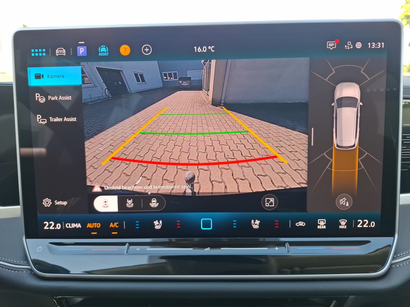 Fahrzeugabbildung Volkswagen Passat Variant TDI Elegance DSG Matrix AHK Navi HUD AID ACC RFK SH