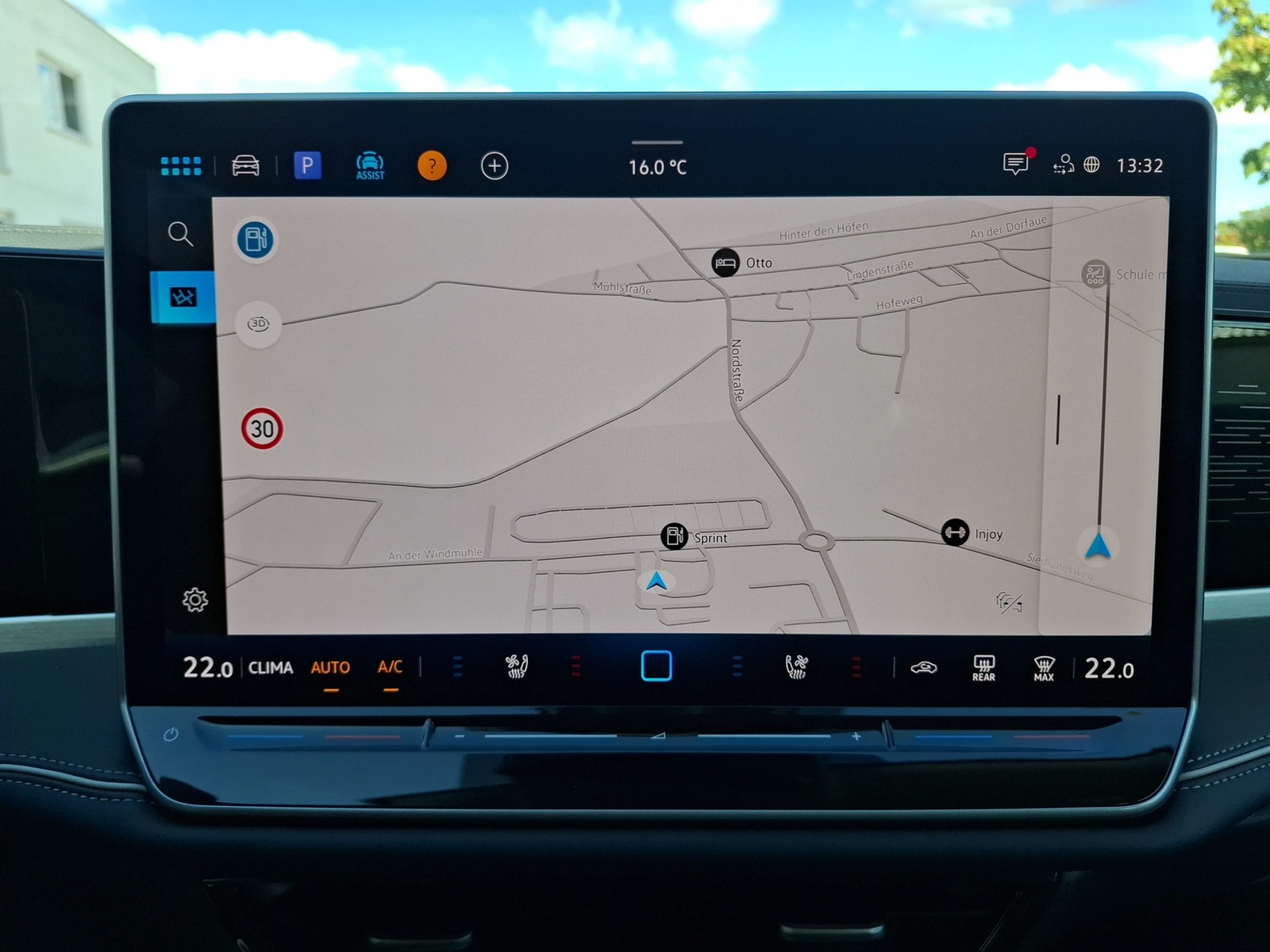 Fahrzeugabbildung Volkswagen Passat Variant TDI Elegance DSG Matrix AHK Navi HUD AID ACC RFK SH